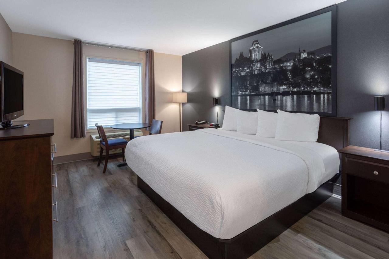Super 8 By Wyndham Ciudad de Quebec Exterior foto